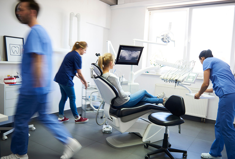 Venice Advanced Dentistry | Extractions, All-on-6 reg and Veneers